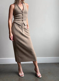 Guest In Residence Tailored Midi Skirt in residence tailored midi skirt in taupe - women's skirt - detail view