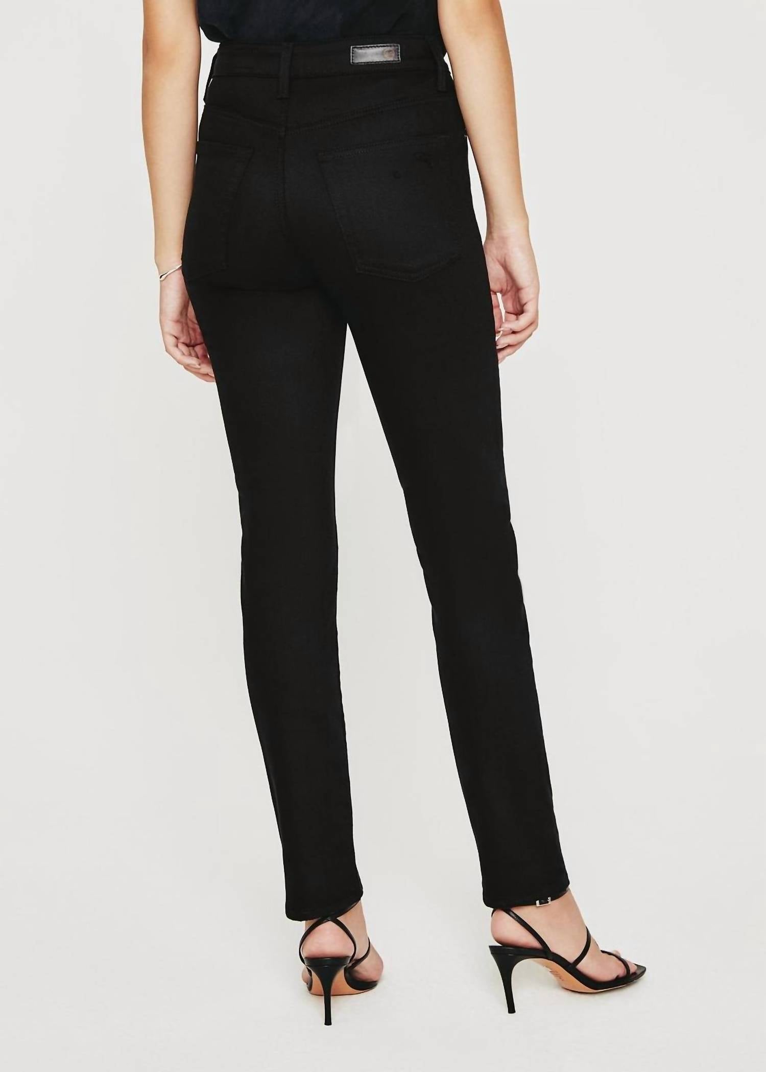 ALEXXIS SLIM STRAIGHT LEG JEAN
