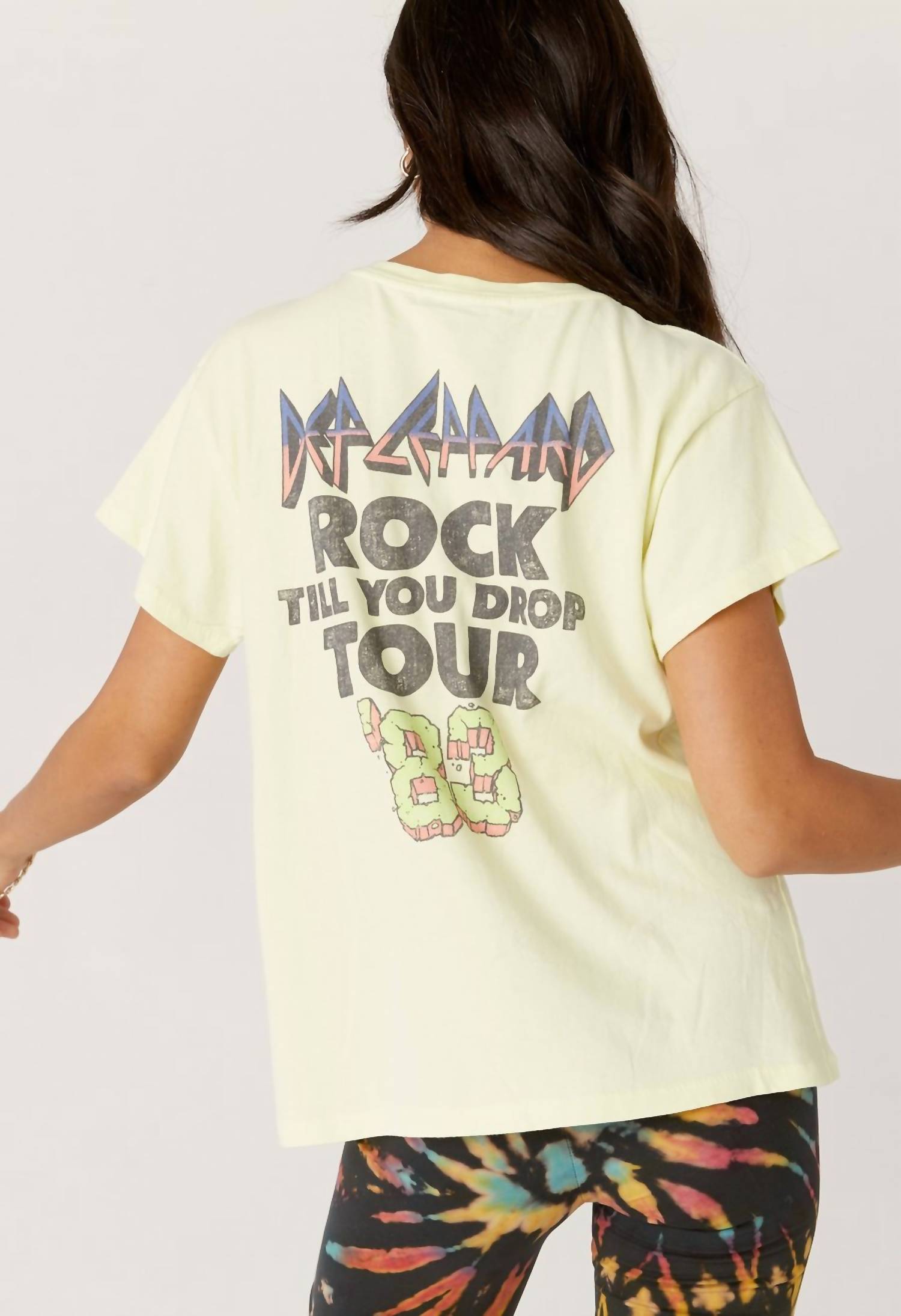 Daydreamer - DEF LEOPARD ROCK TIL DROP