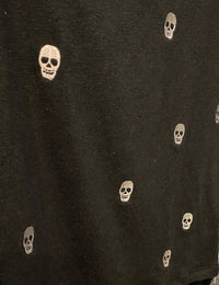 Chaser - Women's All Over Skull Tee