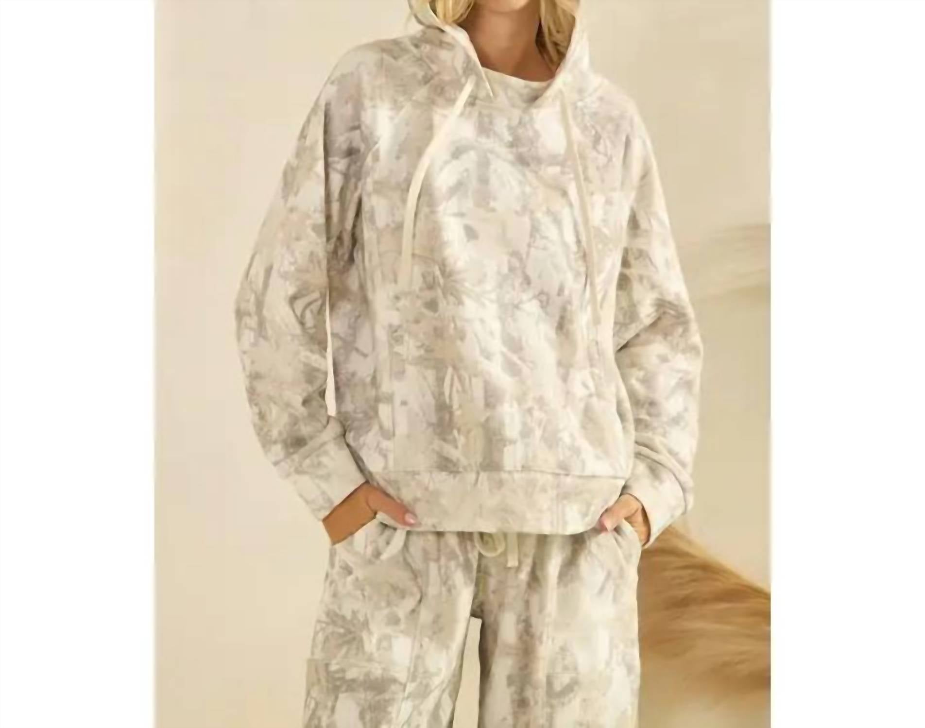 Veveret - Into the Woods Hoodie