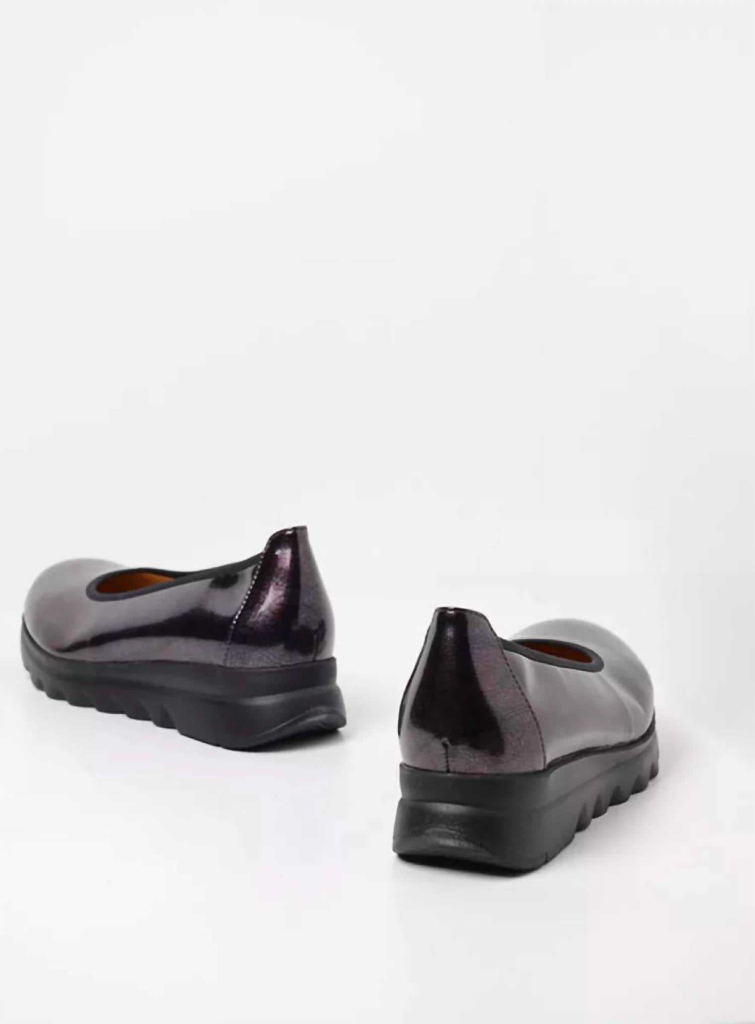 Wolky - Women's Patented Snallerina Flat