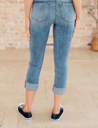 Judy Blue - Mid Rise Cuffed Skinny Capri Jeans