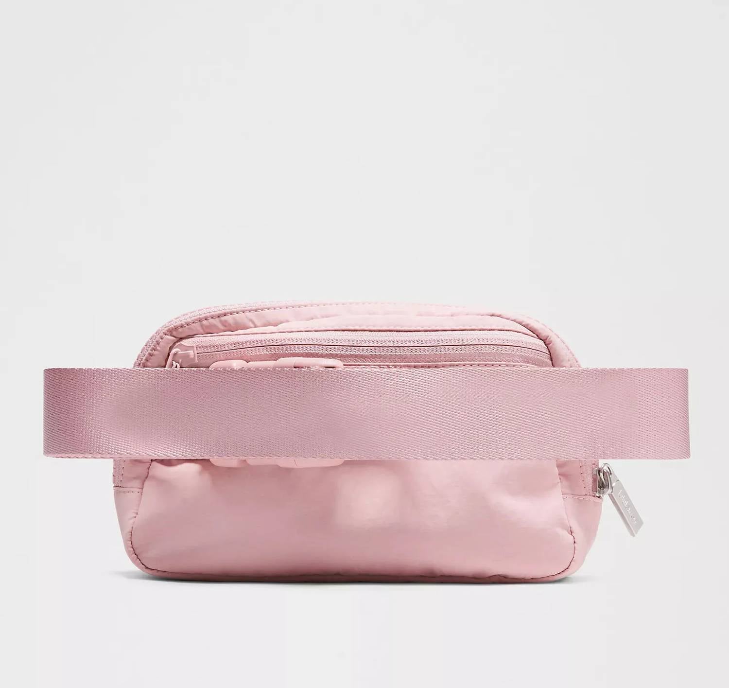 Lululemon - Women's Everywhere Belt Bag