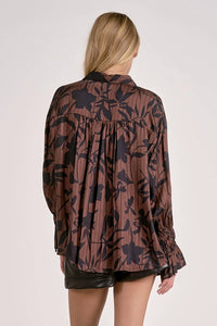 Elan - Flair Sleeve Button Down Top