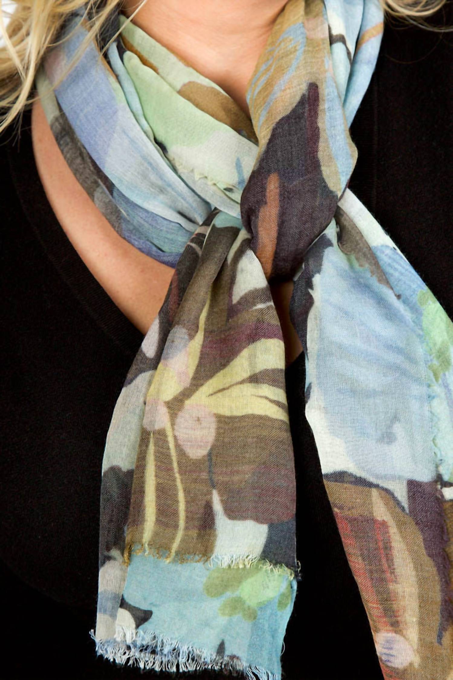 Echo - WATERCOLOR FLORAL WRAP