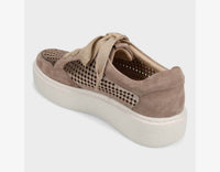 Vaneli - Women's Yago Lace-up Fashion Sneakers