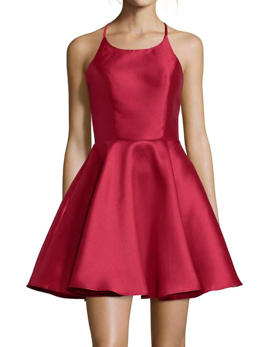 Alyce Paris - Fitted Halter Cocktail Dress