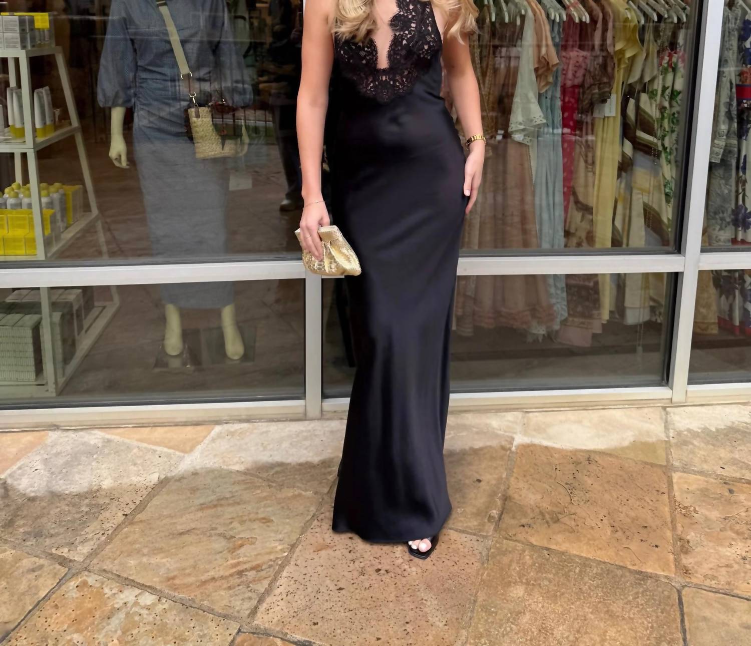 Nili Lotan - Noemie Lace Halterneck Gown