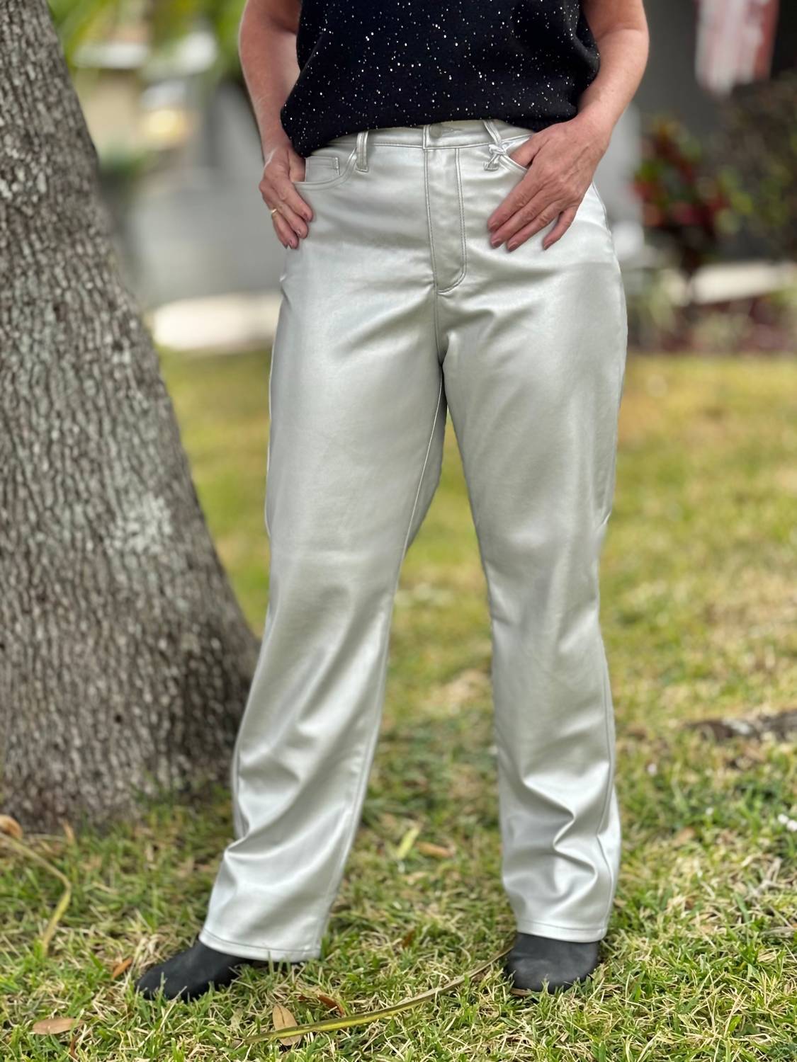 Judy Blue - Bling On The Holidays Straight Leg Jeans