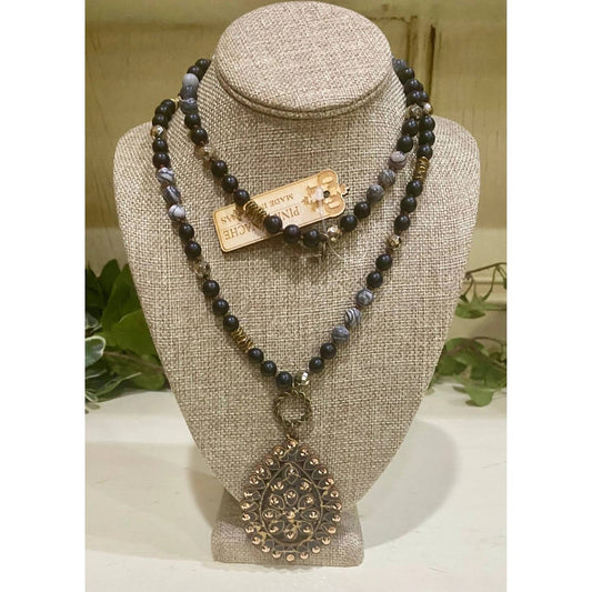 Pink Panache - Women's Crackle Wood Santa Fe Necklace