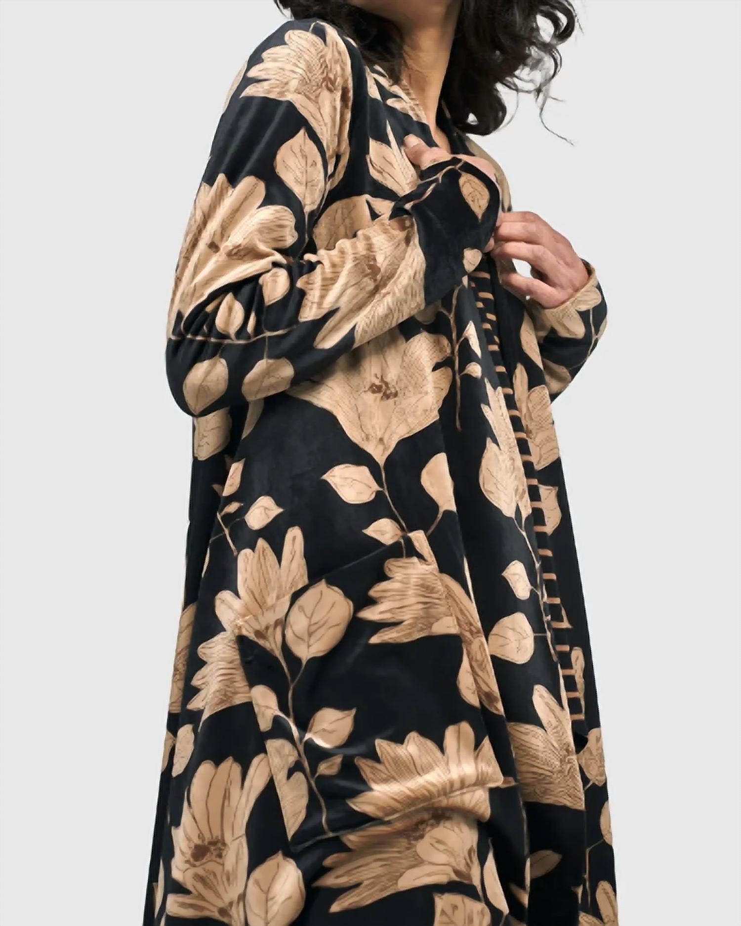 Alembika - Velvet Smoking Jacket