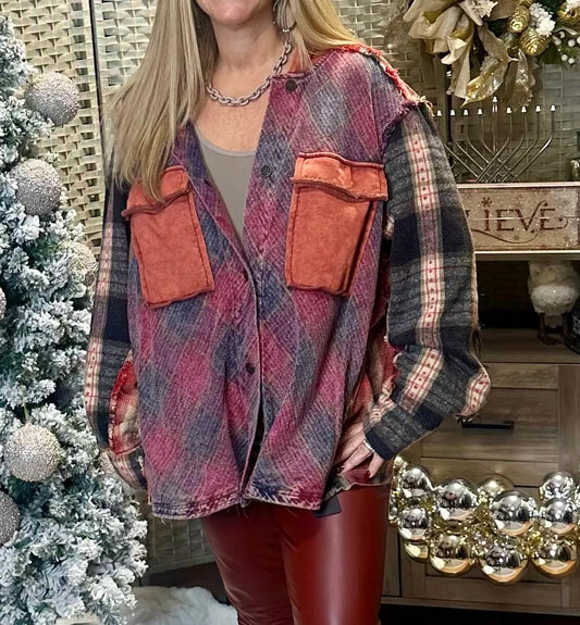 Oli & Hali - Going Into Details Of Love Shacket