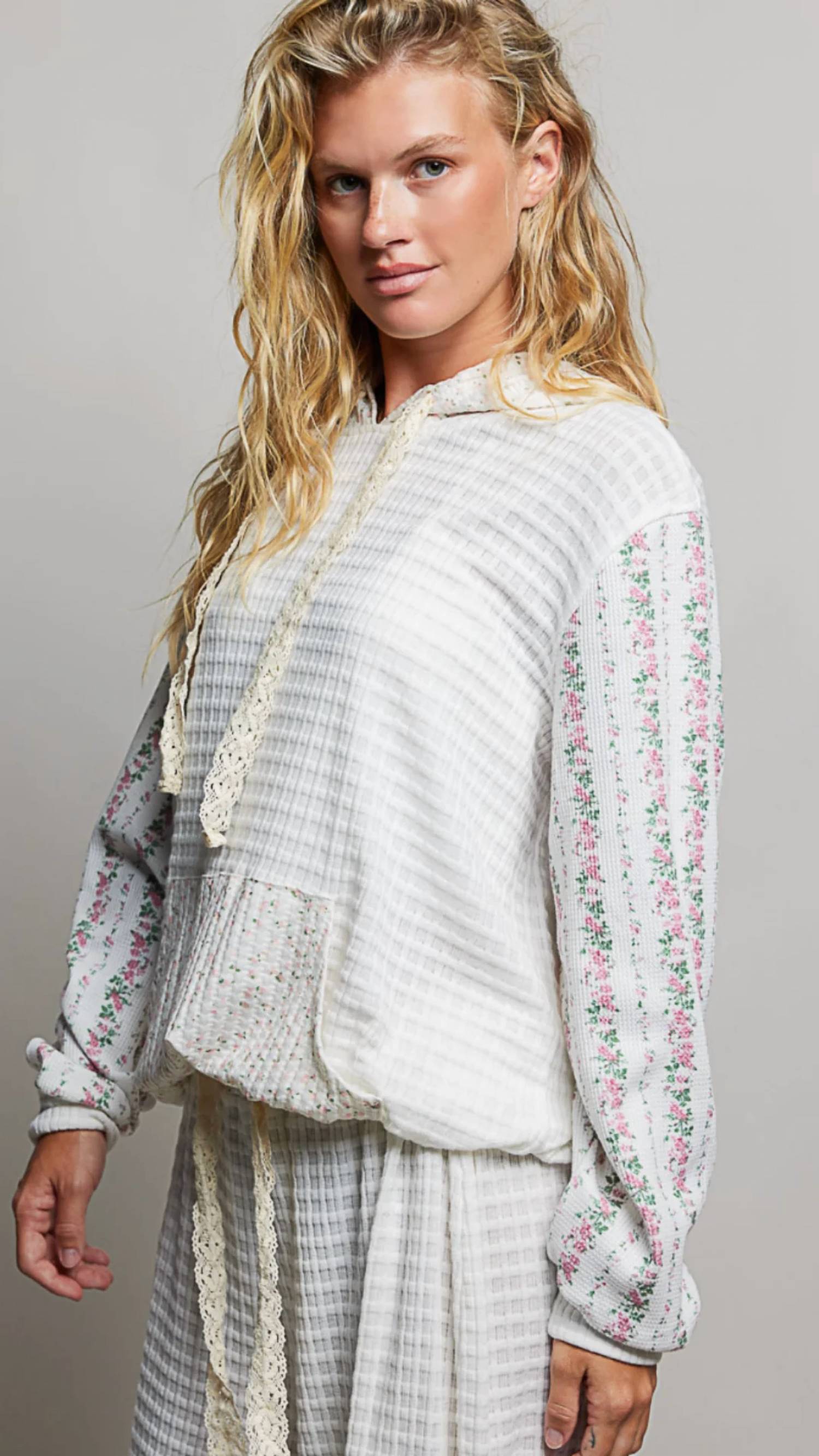Pol - Kangaroo Pocket Mixed Knit Contrast Sleeve Hooded Pullover