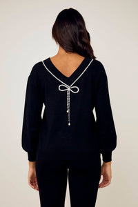 Frank Lyman - V-neck Jewel Embellished Sweater