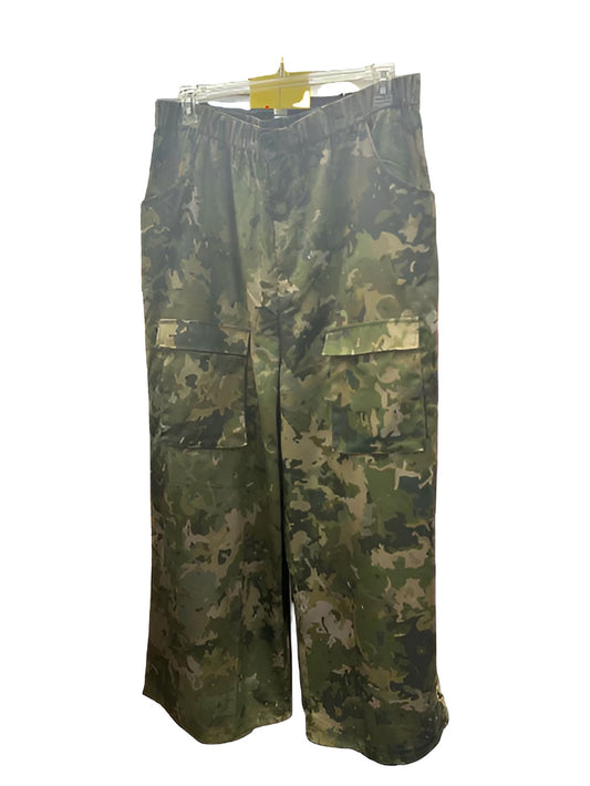 Haute Mess - Women's Cammie Traveler Cargo Pants - Plus