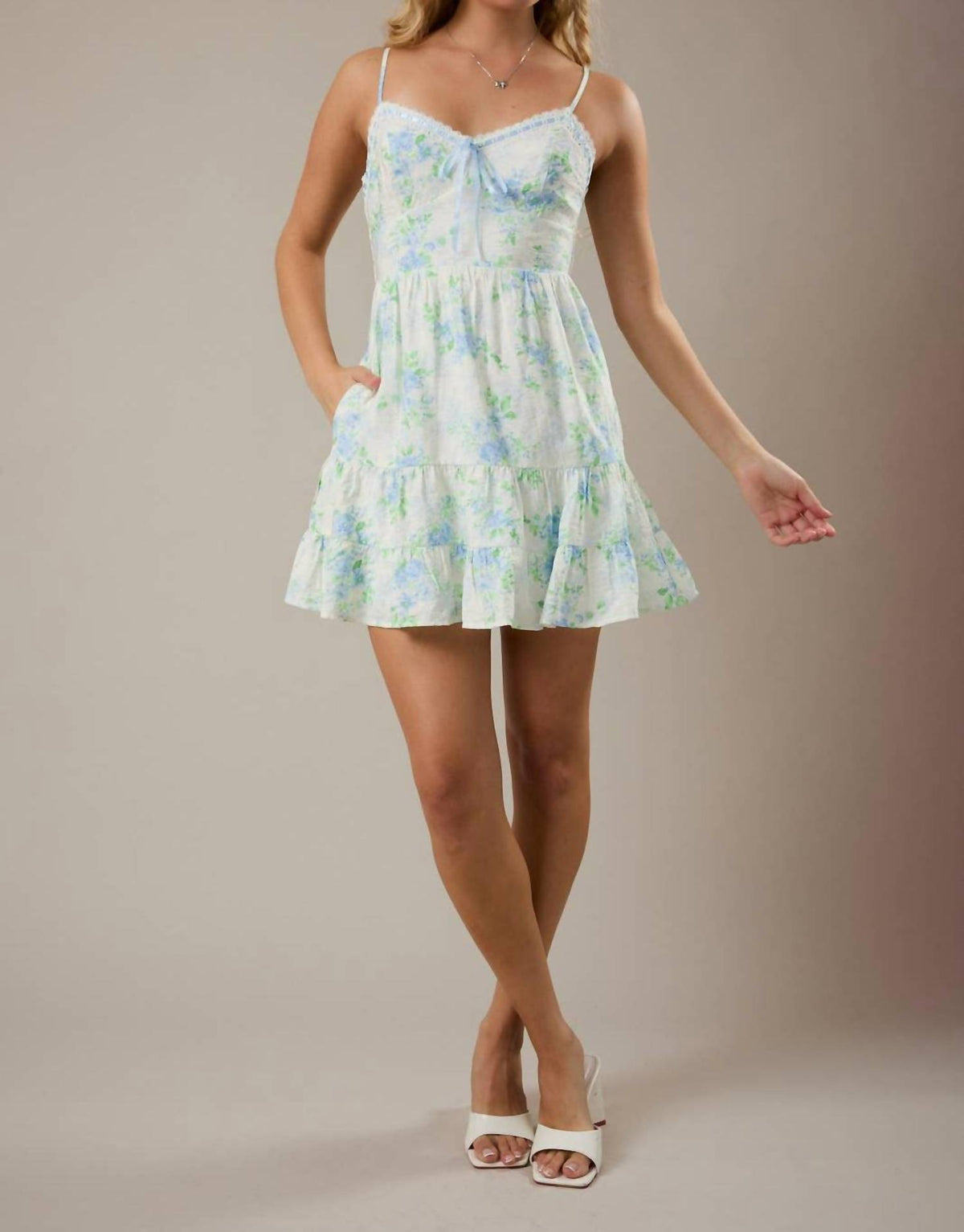 Le Lis - Floral Mini Dress