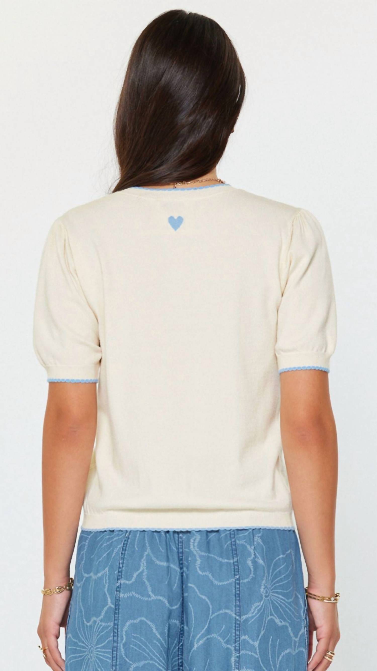 Current Air - Scalloped Edge With Heart Detail Top