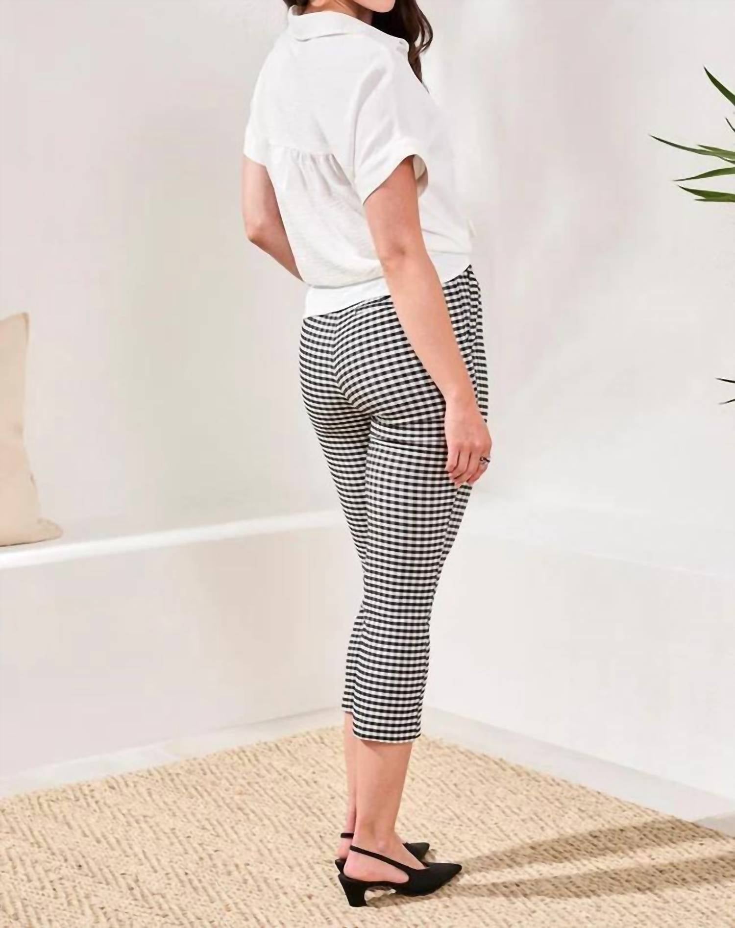 Tribal - Pull On Capri With Side Slit