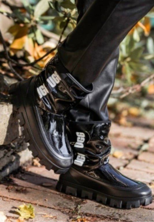 Ugg - Women's Classic Brellah Mini Waterproof Bootie