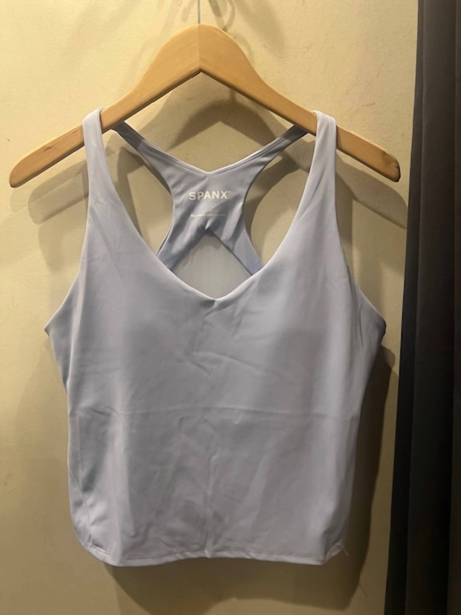 Spanx - Active V Neck Shelf Tank