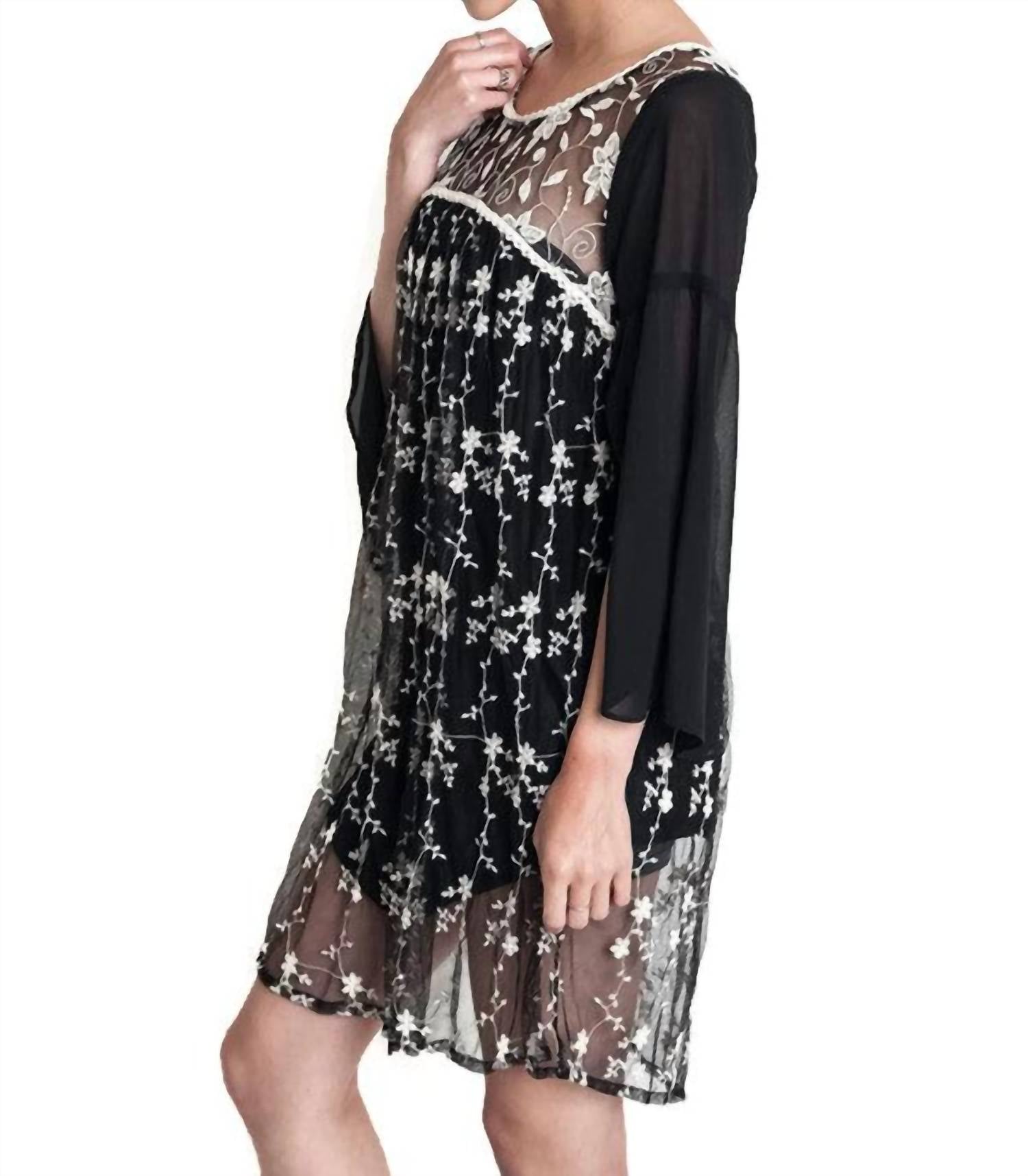 Umgee - Lace Baby Doll Tunic Dress