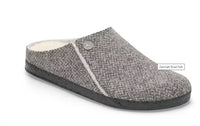 Birkenstock - Unisex Zermatt Wool Felt Shearling Clogs