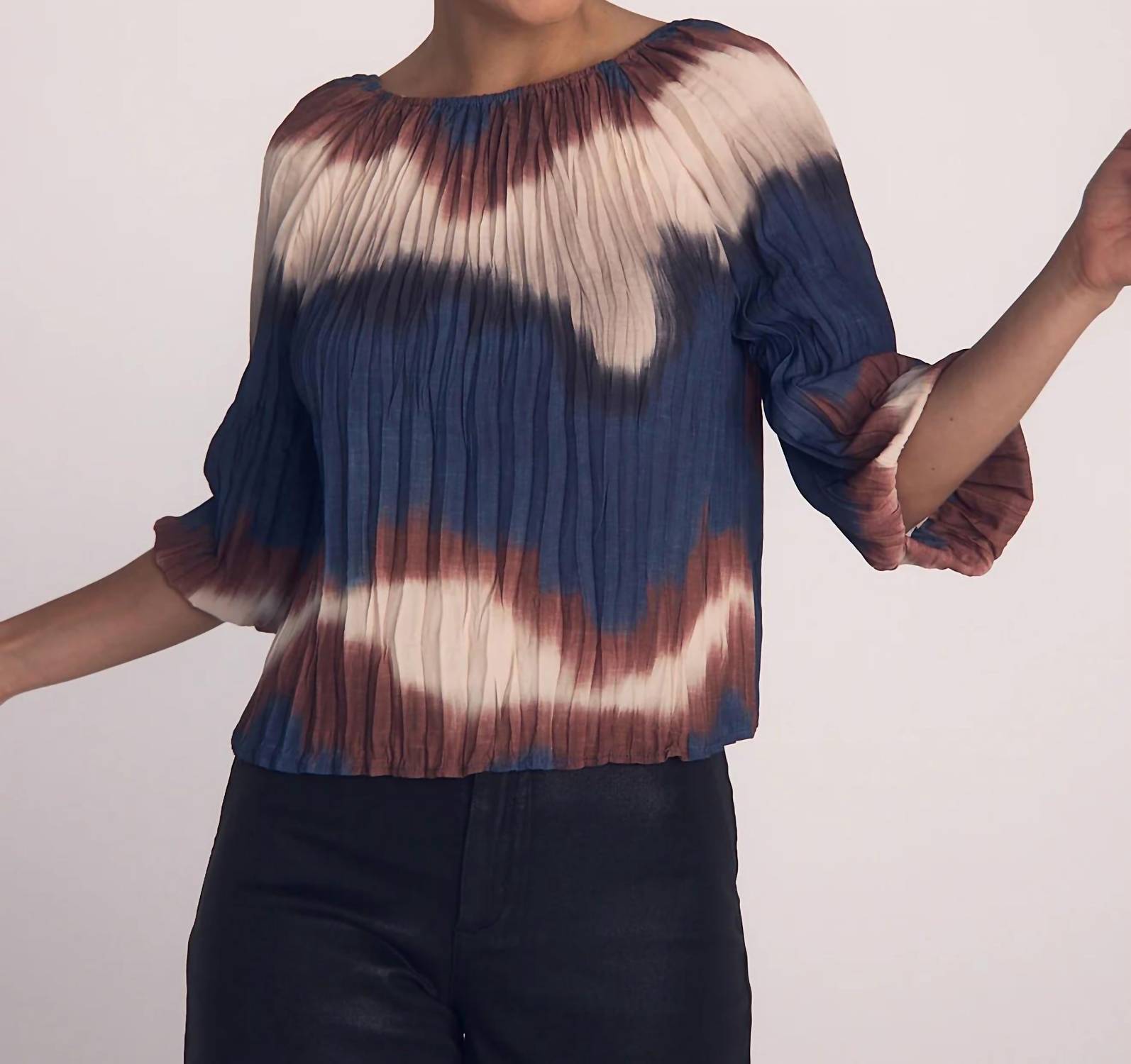 Bella Dahl - Pleated Three Quarter Sleeve Blouse