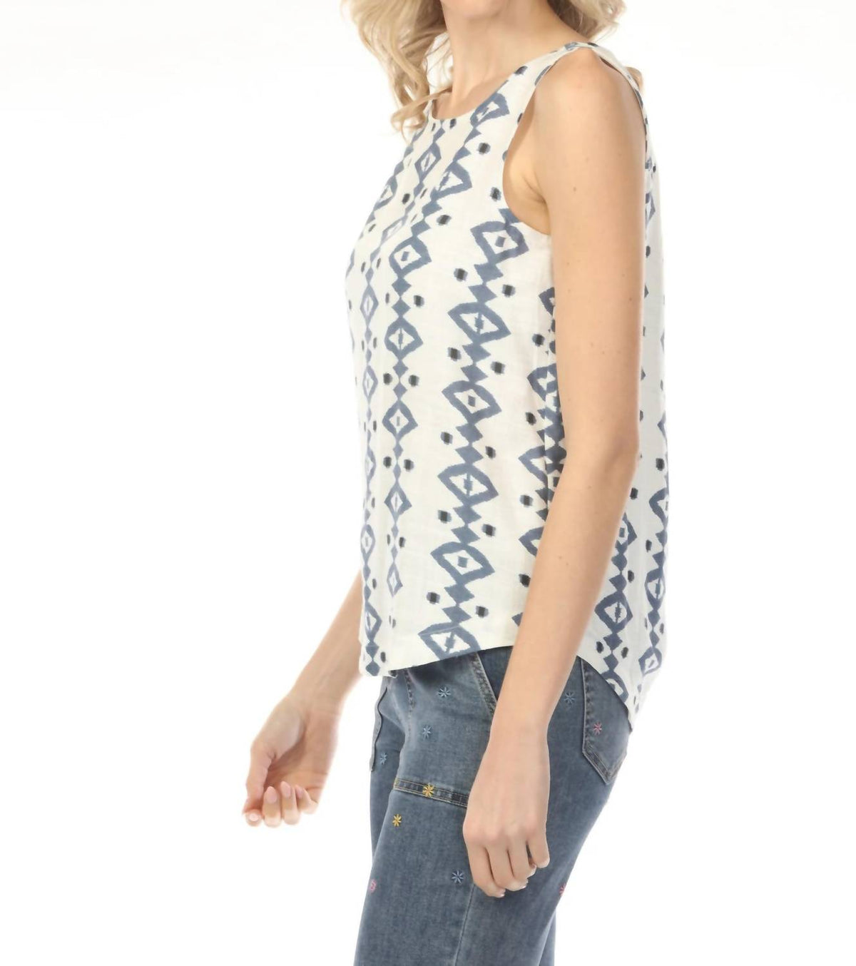Charlie B - Printed Sleeveless Rounded Hem Top