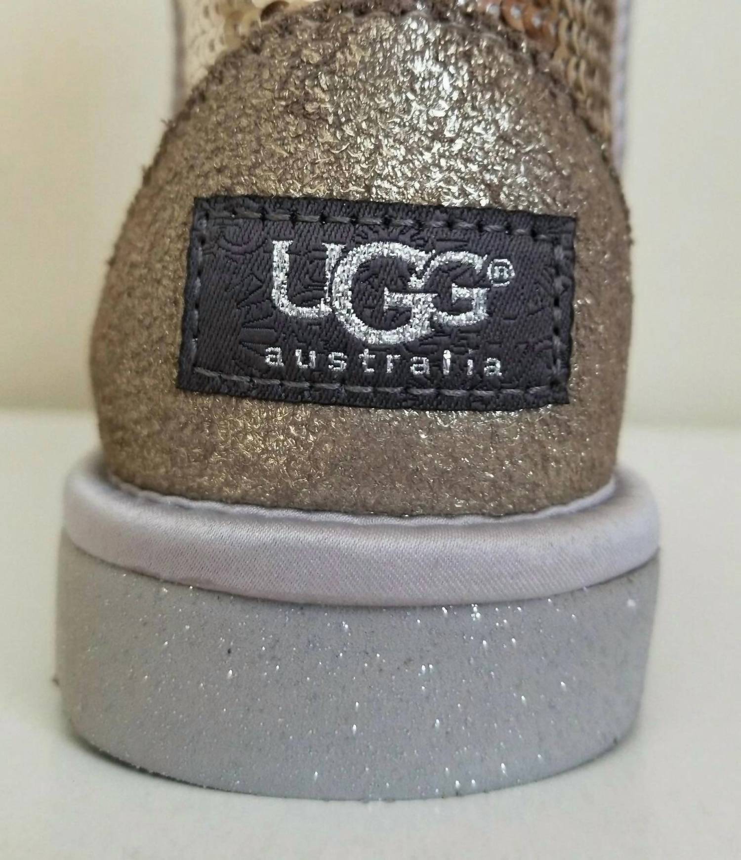 Ugg - Women's Classic Short Sparkle Boots