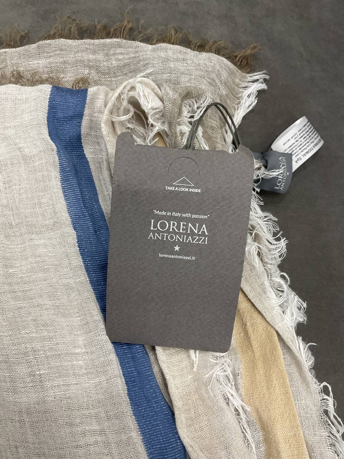 Lorena Antoniazzi - LINEN SCARF WITH STRIPES