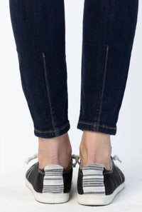 Judy Blue - Women's Cameron High Waist Back Phone Yoke Seam Skinny Jeans
