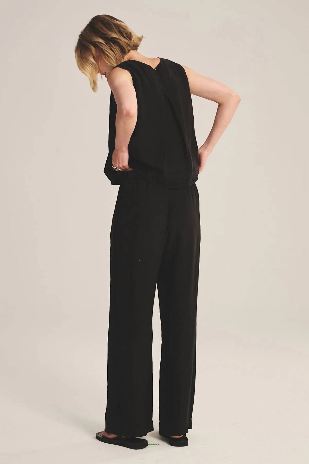 Velvet By Graham & Spencer - Lola Wide-leg Linen Pants