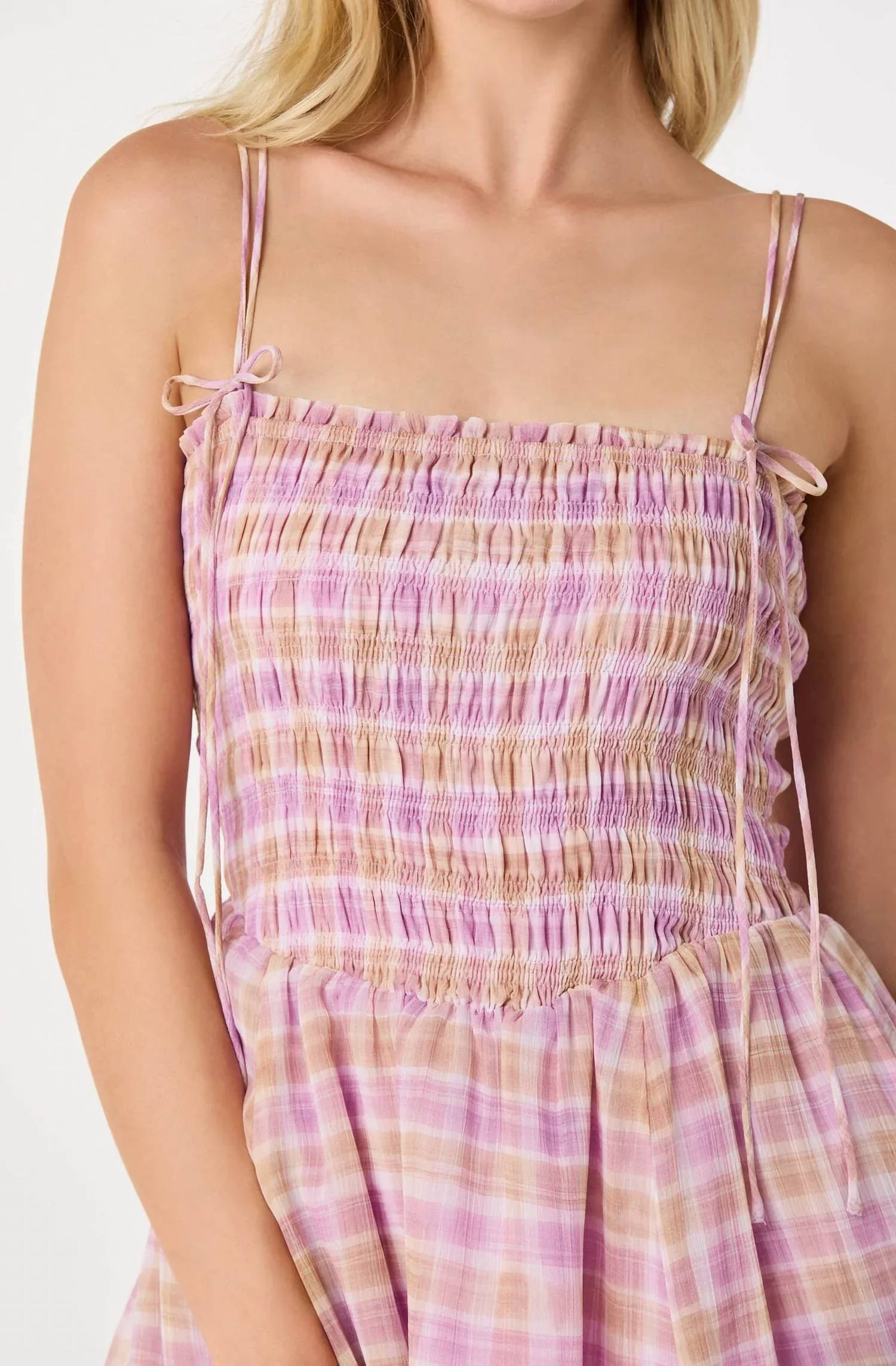 Astr - Lehela Smocked Midi Dress