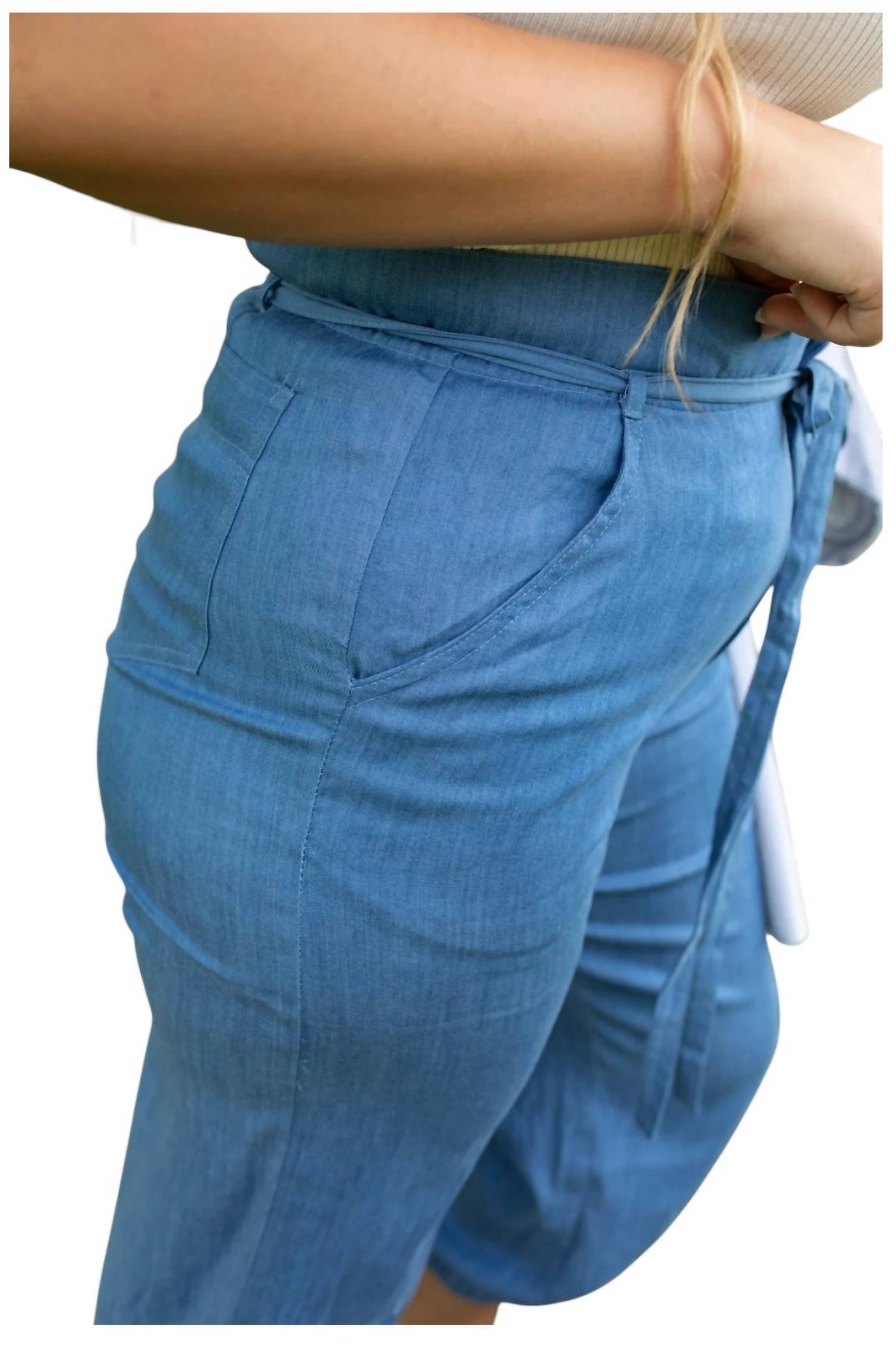LFDL Chambray Cropped Tapered Joggers in blue - women's pants - detail view