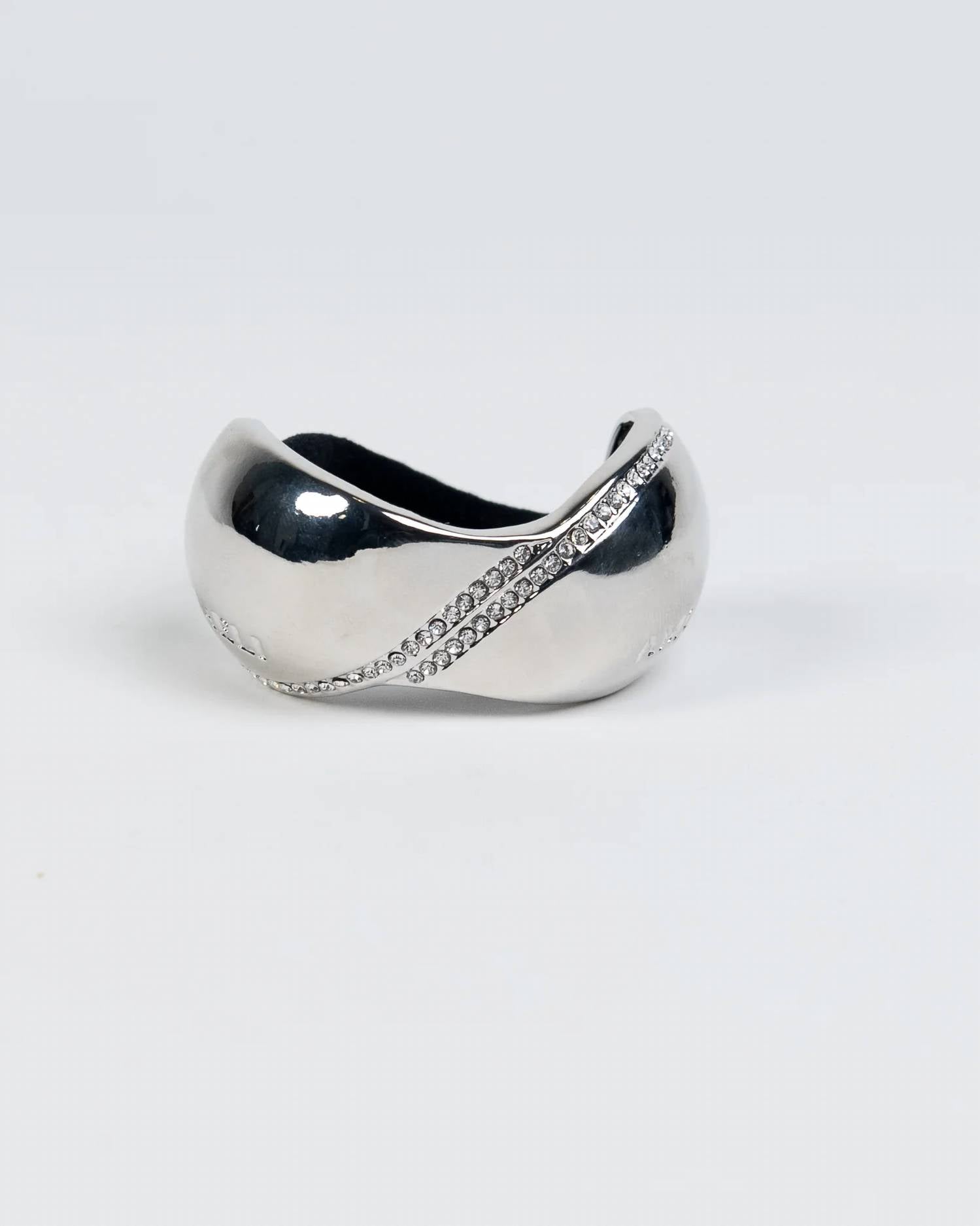 Maeli Amor - Women's Tima Haircuff
