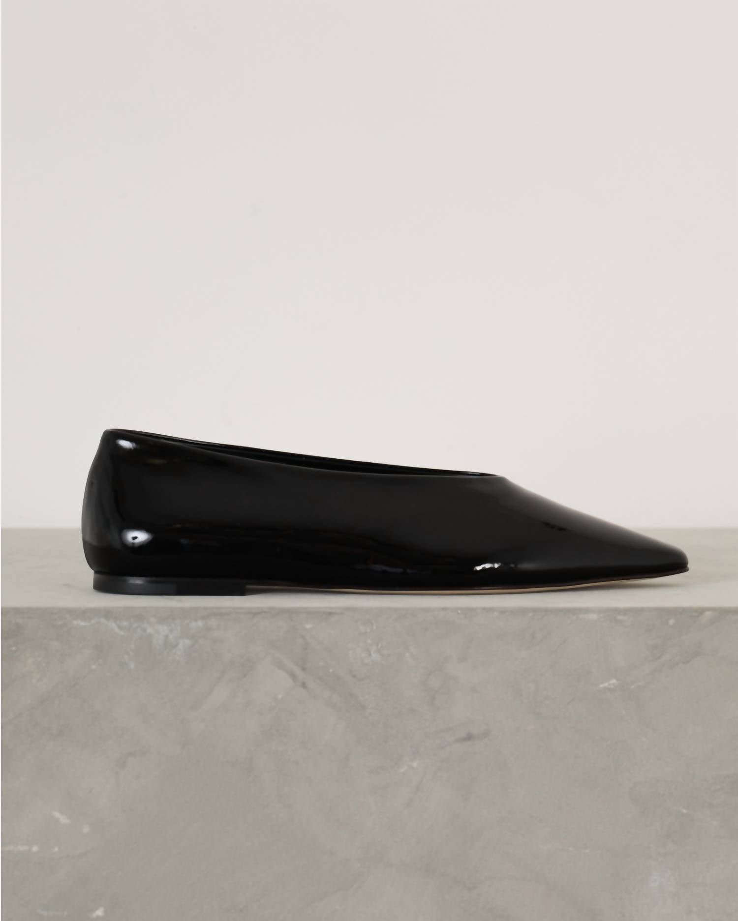 Dear Frances - Women's Topo Flat Shoes