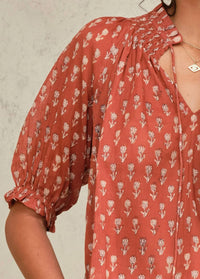 M.A.B.E. - Ari Short Sleeve Top