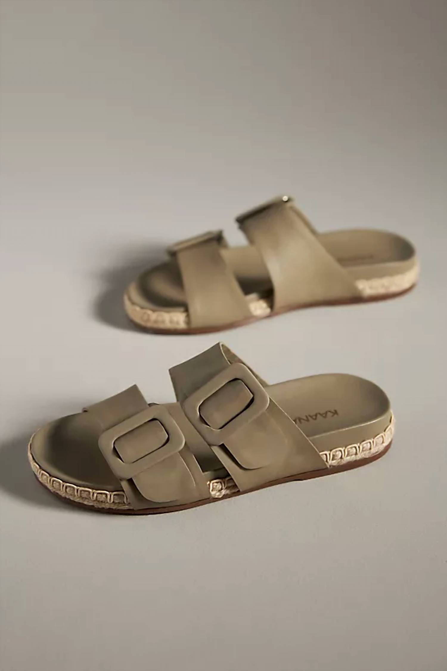 Kaanas - Women's Tumbes Leather Pool Slide