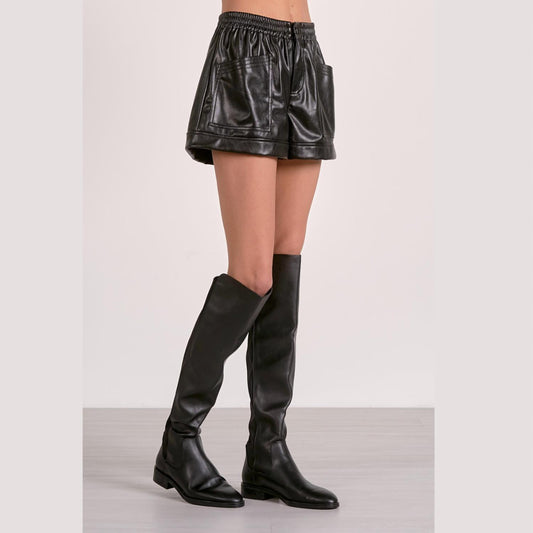 Elan - On The Town Short