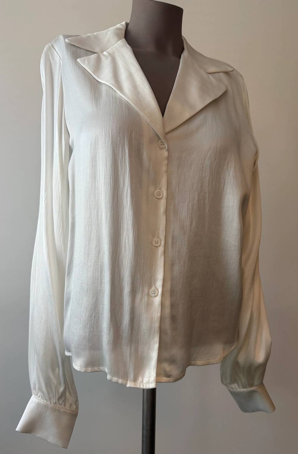 Fifteen Twenty - Women's Shirred Sleeve Shirt