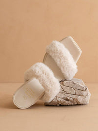 Oasis Society - Women's Simone Fuzzy Banded Platform Party Heel