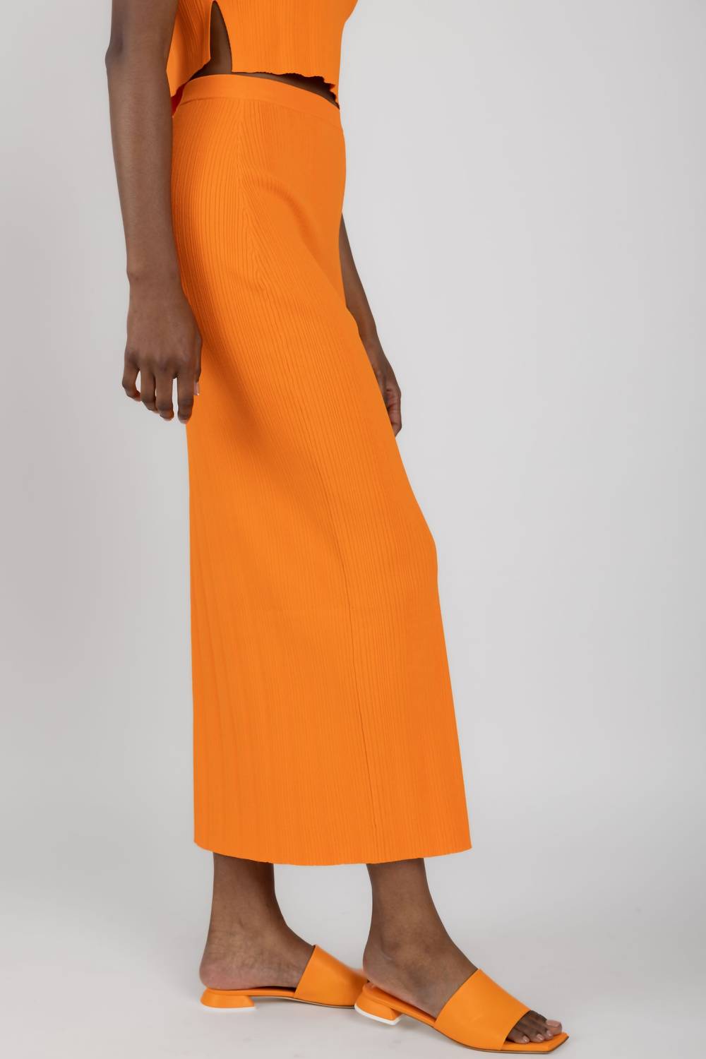 Frame - Mixed Rib Cut Out Skirt