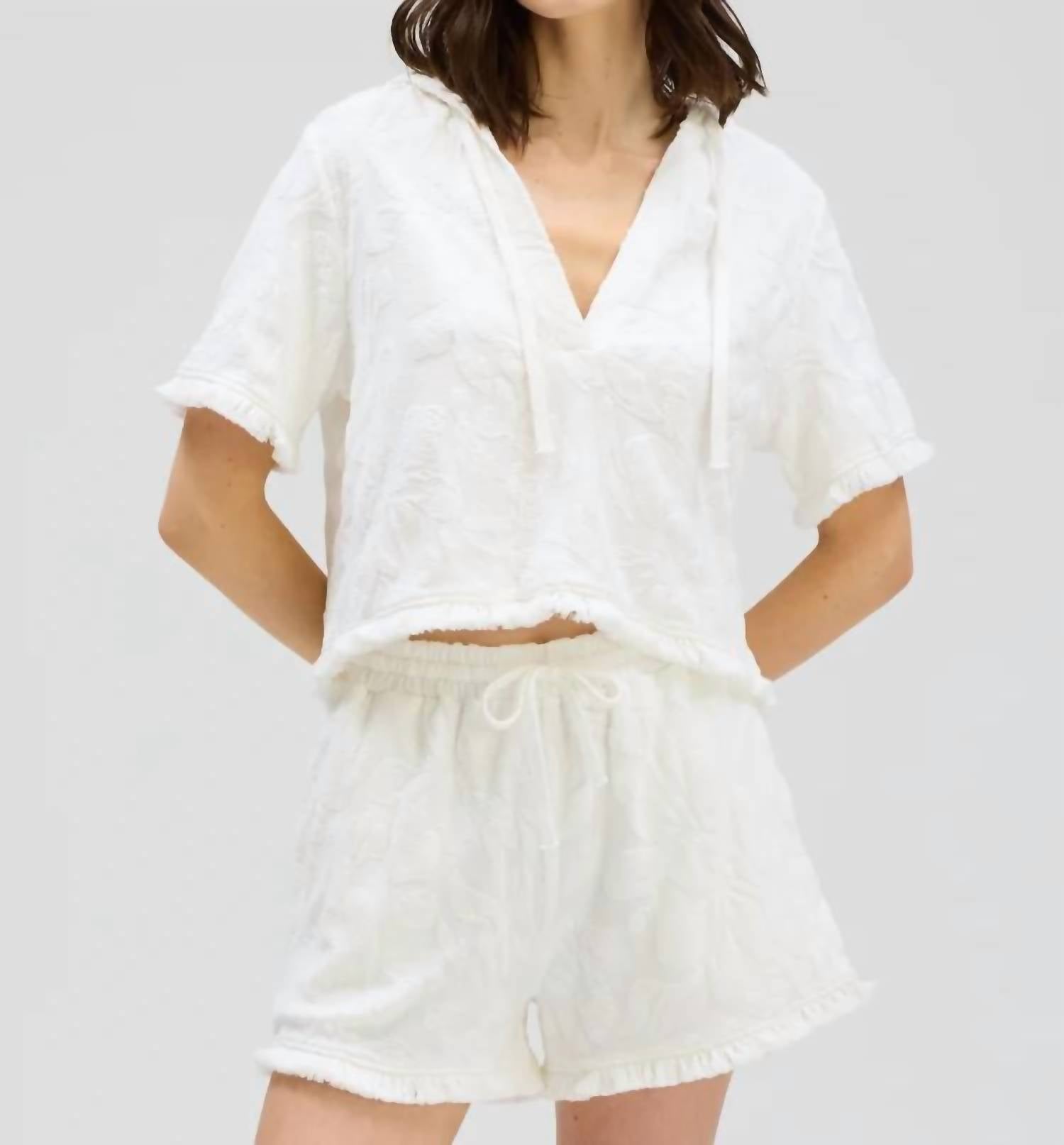 Allison - Capri Drawstring Shorts