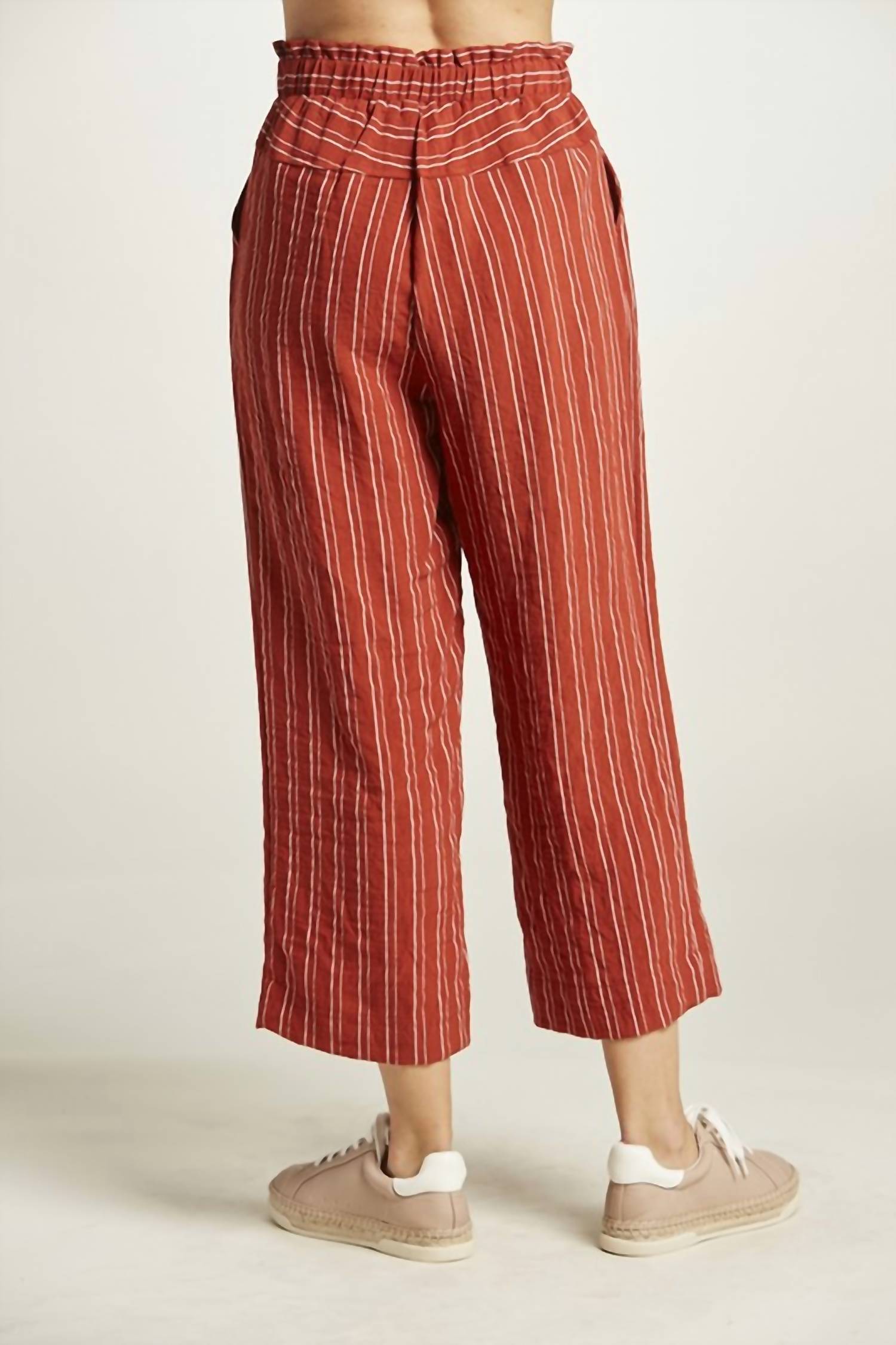 Tea N Rose - Relaxed Fit Cropped Pants