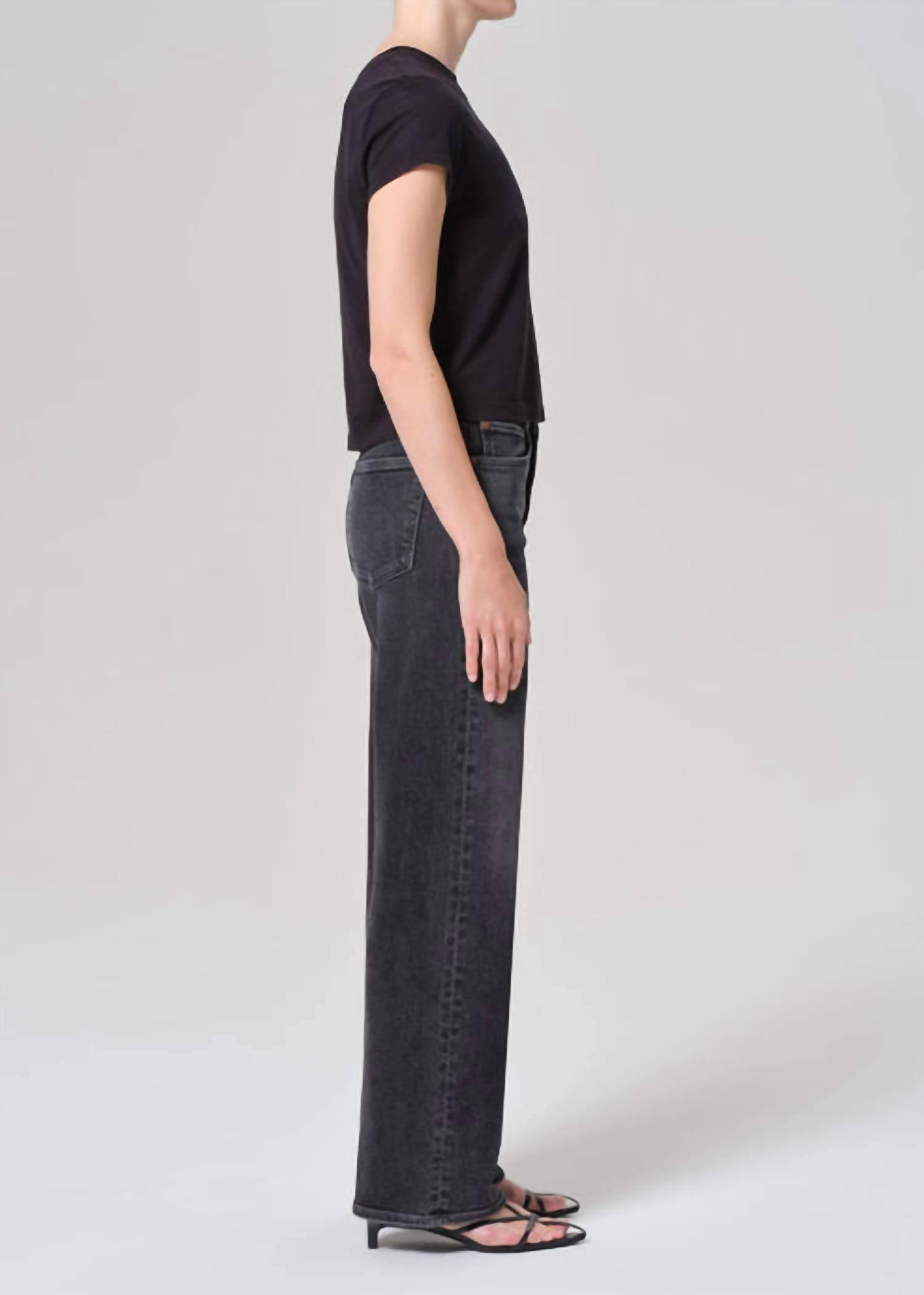 AGOLDE Harper Mid Rise Relaxed Straight Jean in hush - women's jeans - detail view