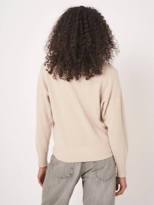 Repeat Cashmere - Loose Fit Cashmere Sweater With Embroidered Pearl Trim