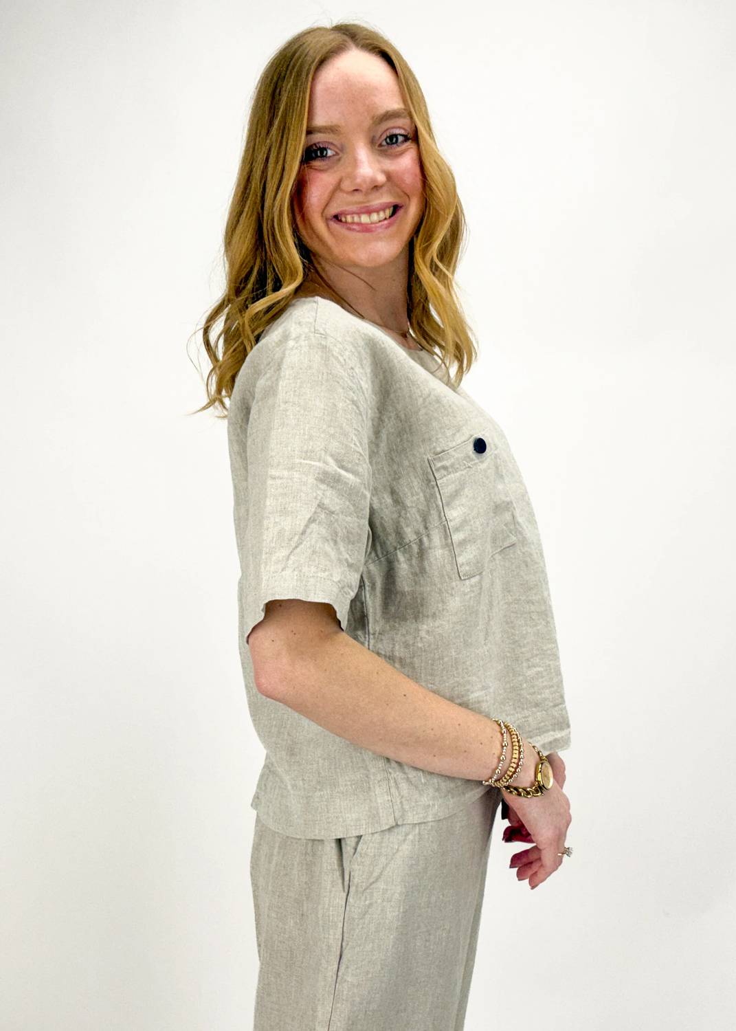 Dolcezza - Carla Back Button Top