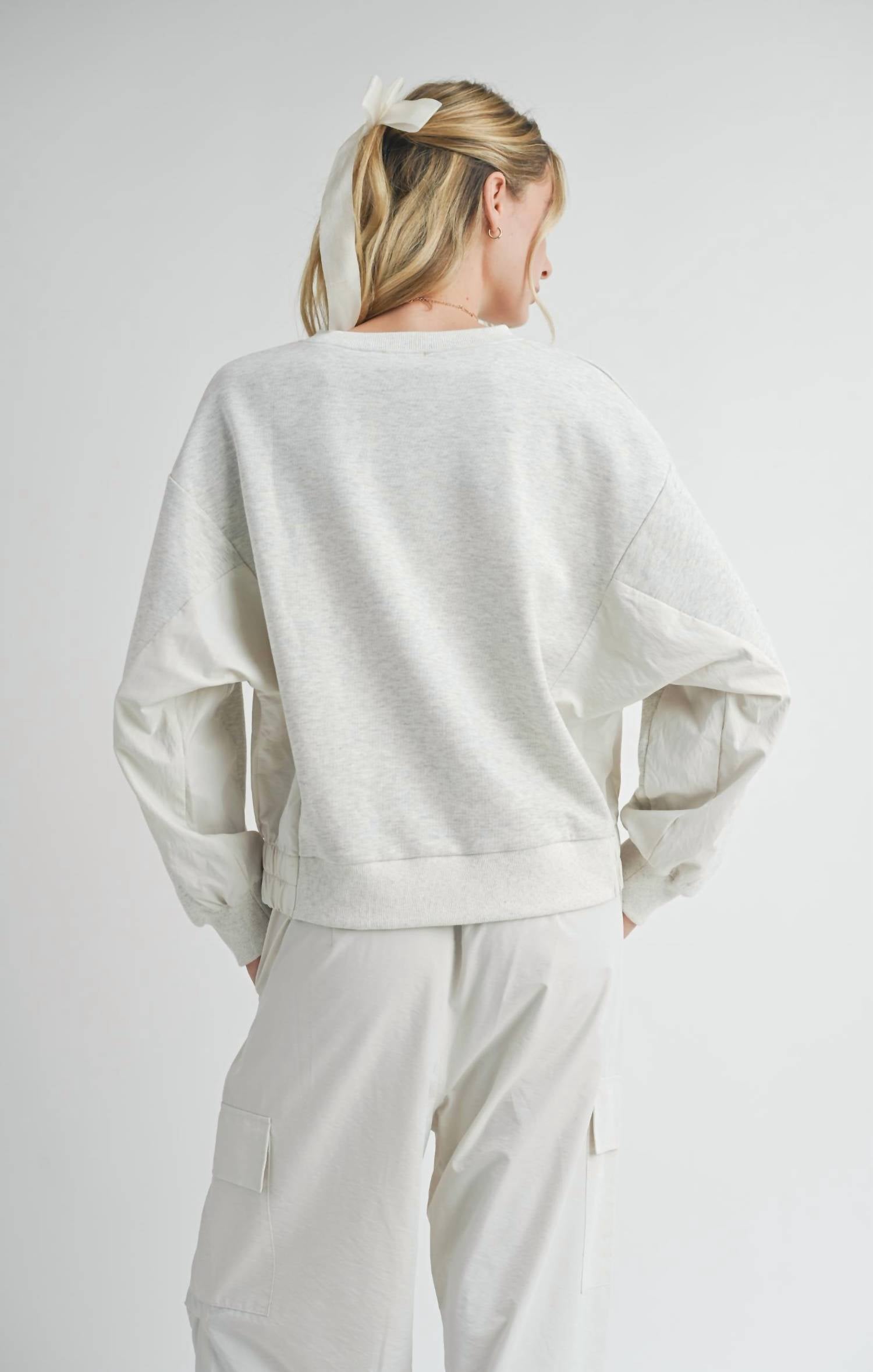 Sadie & Sage - Vita Crewneck W Nylon Panels