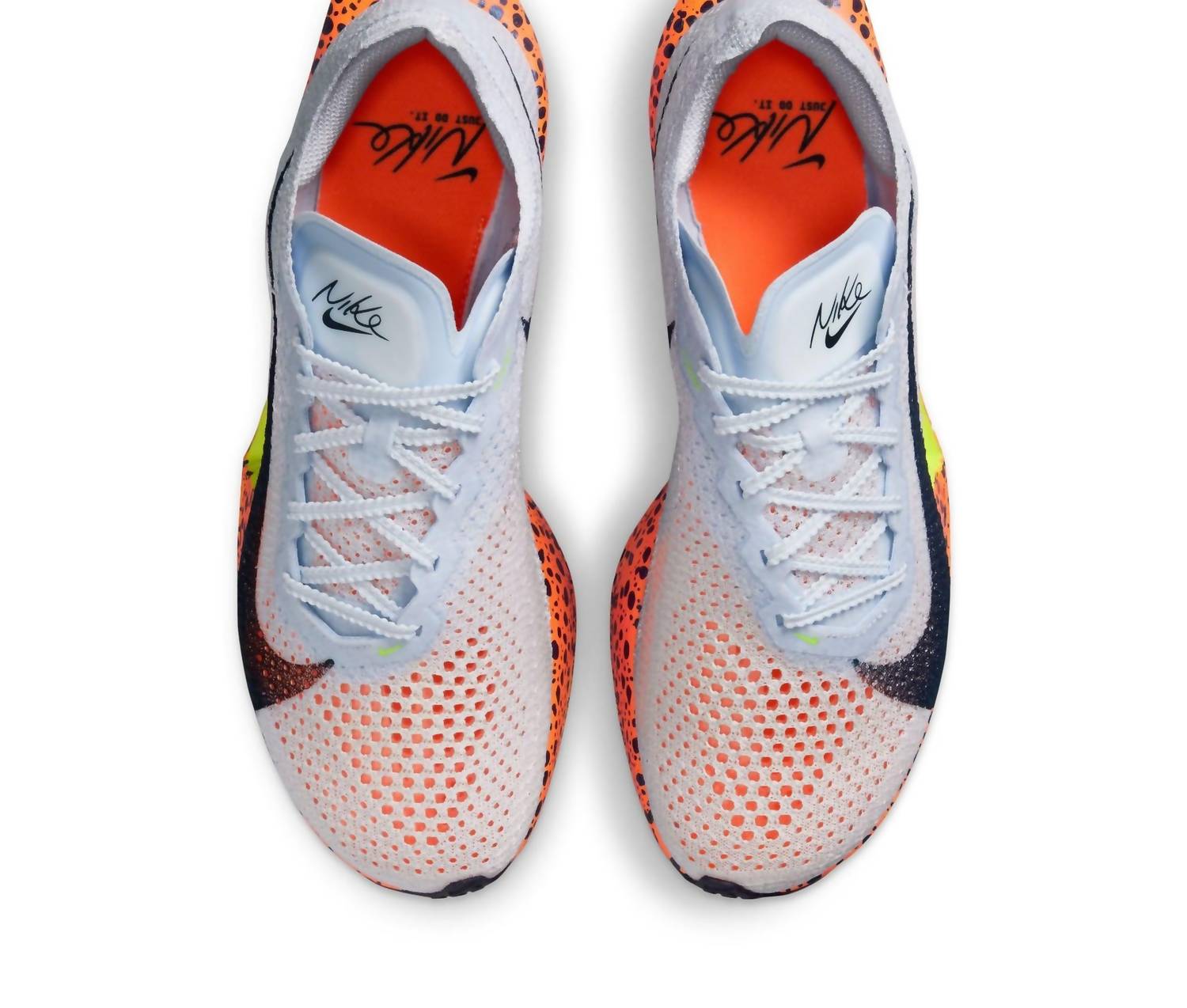 Nike - Women's Zoomx Vaporfly 3 Shoes